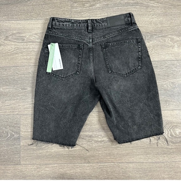 NWT Frank  and Oak Stevie Bermuda Jean Shorts High Waist Denim Black Size 25 - Picture 6 of 7